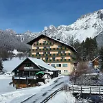 Apartment Romantikapartment Mit Wintercard Ramsau am Dachstein
