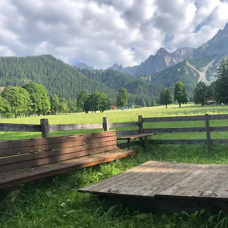 Romantikapartment Mit Wintercard Ramsau am Dachstein