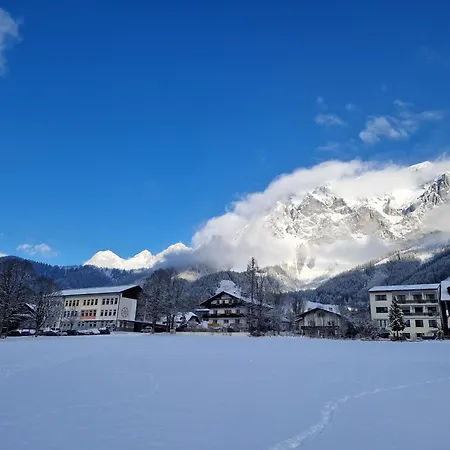 Romantikapartment Mit Sommercard Schladming Dachstein * 람자우 암 다흐스타인