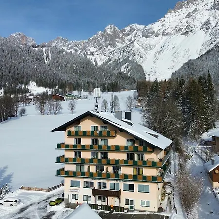Romantikapartment Mit Sommercard * Ramsau am Dachstein